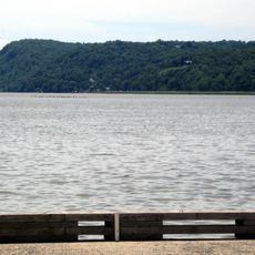 Tallman Mountain State Park