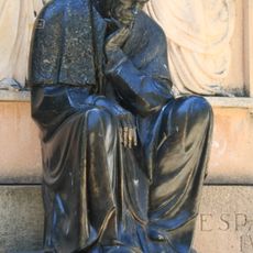 Monument to Federico García Sanchiz