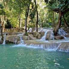 Tat Sae Waterfalls