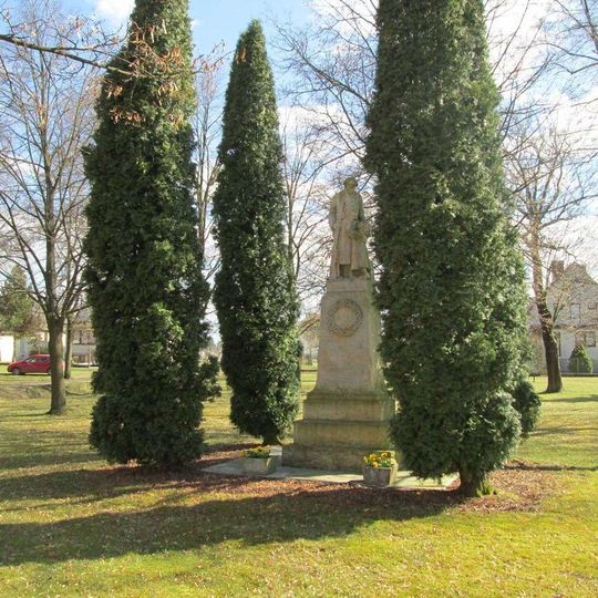 Pomník padlým ve Svinech