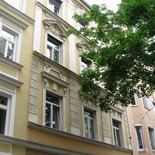 Mietshaus