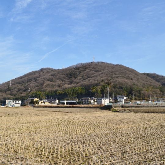 Ōmeguri-Komeguri Mountain Castle