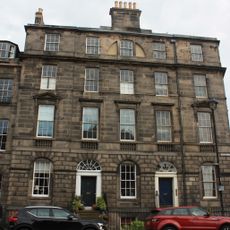 Edinburgh, 1, 3-3a London Street