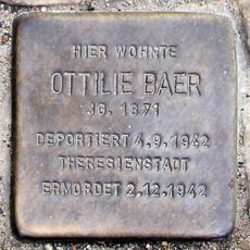 Stolperstein en memoria de Ottilie Baer