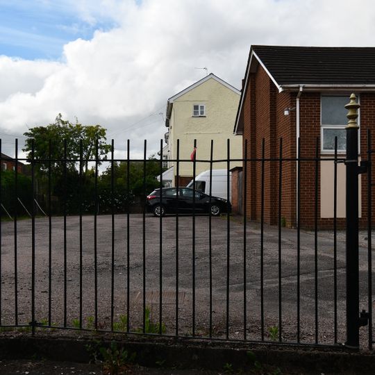 6, 7 & 8, Sivell Place