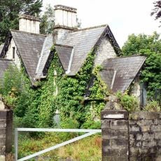 Cae Court, Merthyr Mawr Road