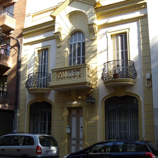 Habitatge al carrer Indústria, 22