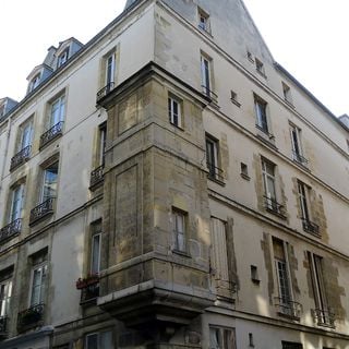 8 rue Saint-Paul - 18 rue des Lions-Saint-Paul, Paris