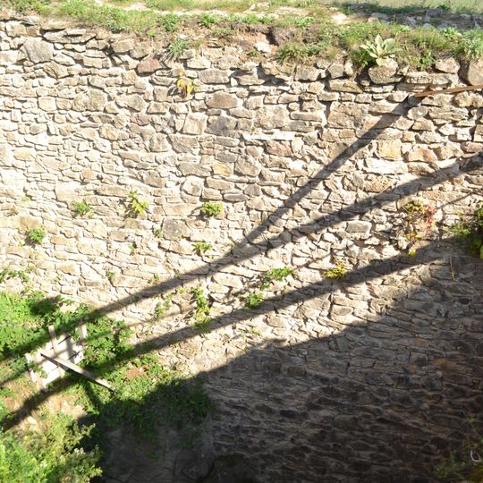 Hrad Divín, Divínsky hrad, cisterna