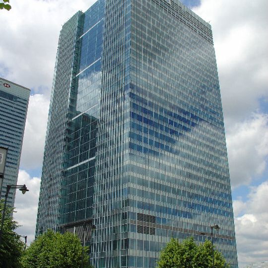 One Churchill Place