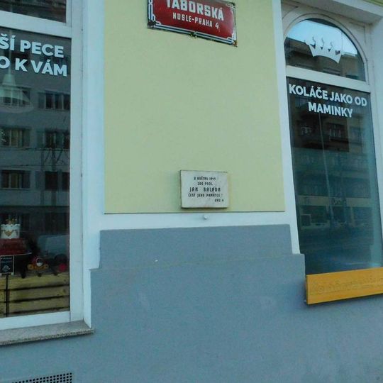 Pamětní deska Jana Balady v Nuslích