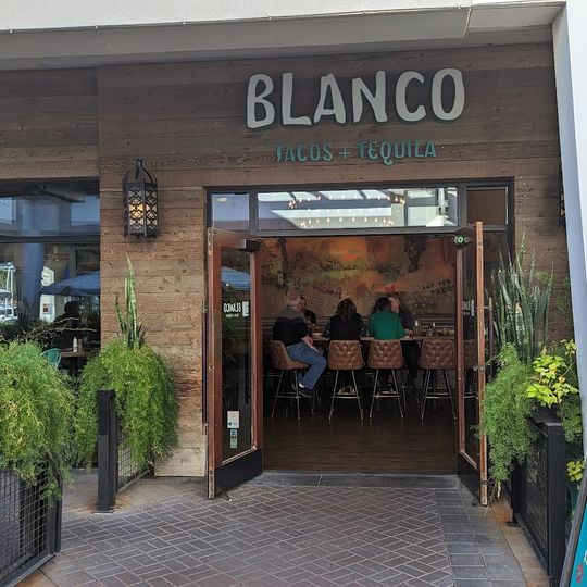Blanco Cocina + Cantina