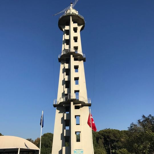 İzmir Parachute Tower
