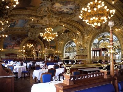 Interior 3