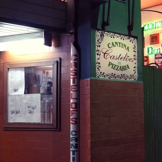 Castelões Cantina & Pizzaria