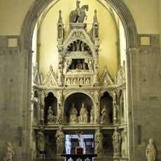 Ladislao di Durazzo's tomb