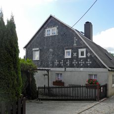 Wohnhaus in offener Bebauung Lindenweg 4