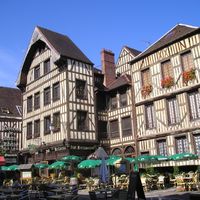 Troyes