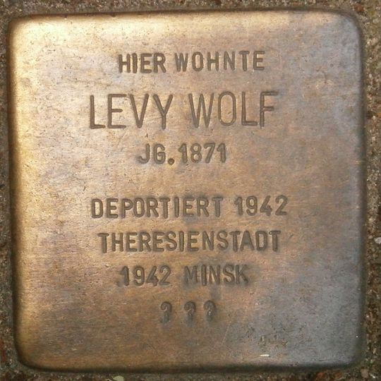 Stolperstein en memoria de Levy Wolf