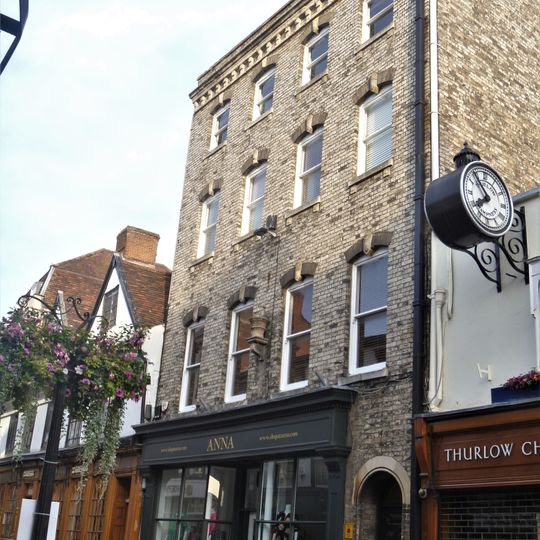 12 And 13, Abbeygate