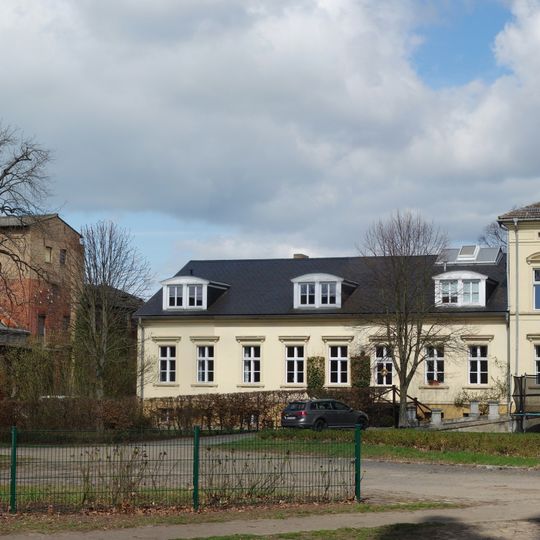 Dechtow Manor