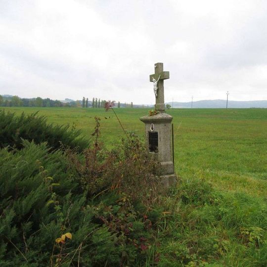 Kříž východně od Malonic