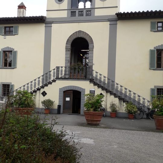 Biblioteca comunale Leandro Magnani
