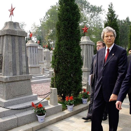 Lushun Russian Military Cemetery