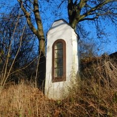 Výklenková kaplička v Kamenici