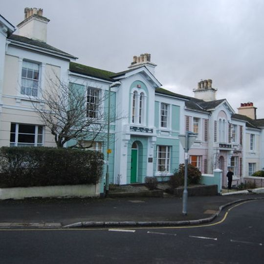 Numbers 27-33 And Attached Plinths And Piers