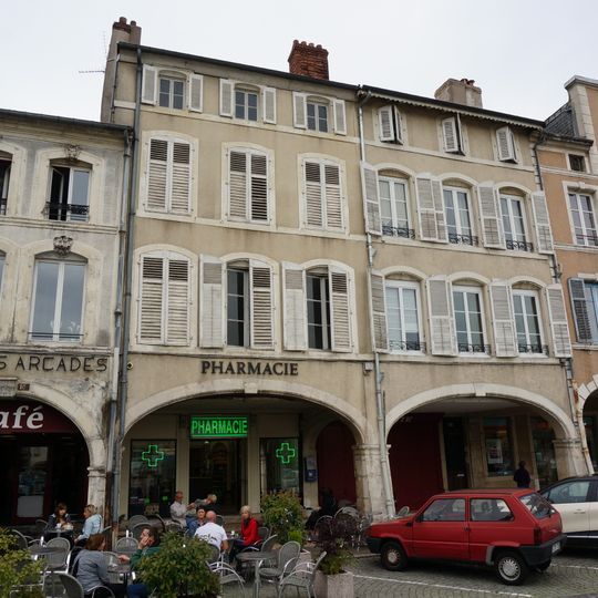 Maison, 12 place Duroc