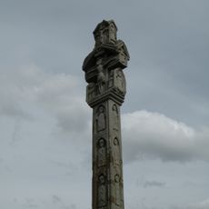 Croix du cimetière de Pléchâtel