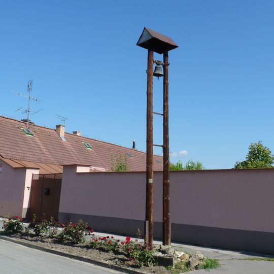 Zvonička v Nemanicích