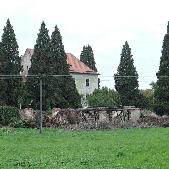 Zeravy v Komařicích