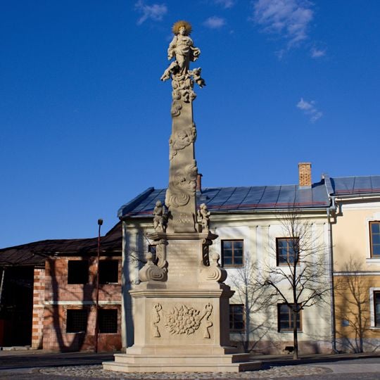 Socha Panny Márie na stĺpe, socha