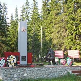 Памятник воинам-землякам, погибшим в годы Великой Отечественной войны (Аршан)