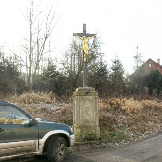 Kříž naproti domu 461 ve Velkém Šenově