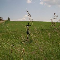 Kříž u Nové Cerekve nedaleko vlakové zastávky