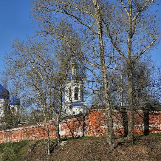 Юго-восточный участок ограды