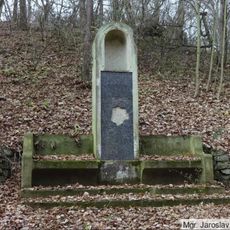 Pomník obětem 1. světové války v zámeckém parku Krásný Dvůr