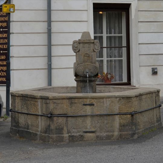 Fountain at Malé náměstí