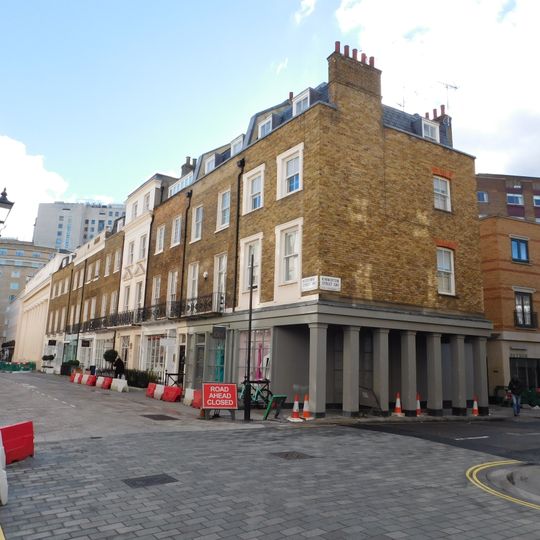 11-18, Motcomb Street Sw1
