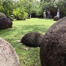 Sphères mégalithiques du Costa Rica