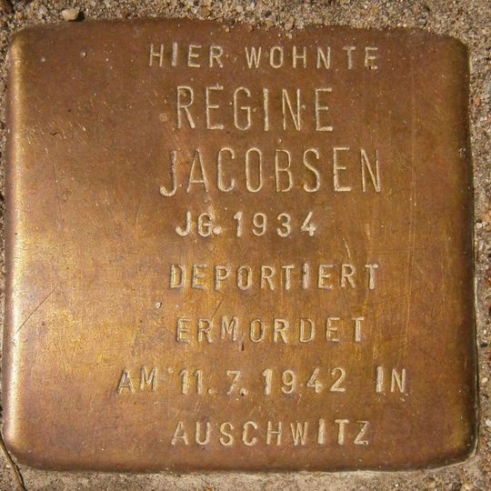 Stolperstein dedicated to Regine Jacobsen