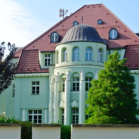 Vila Jablonecká 7/22