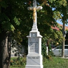 Wayside cross