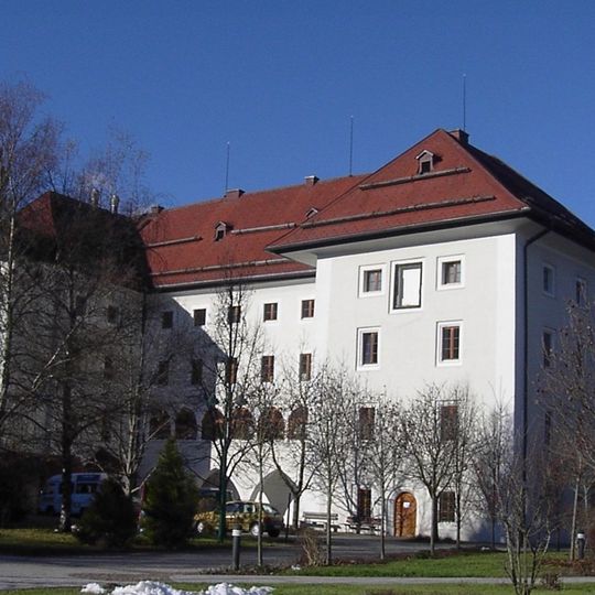 Schloss Farmach