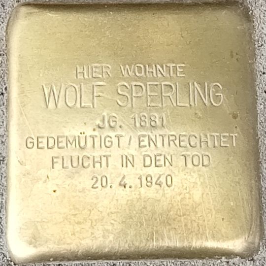 Stolperstein en memoria de Wolf Sperling