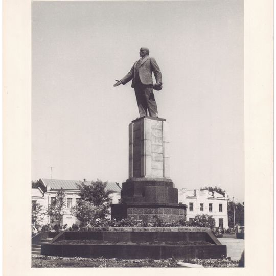 Ленин һәйкәлдәре