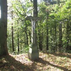 Kříž na Křížové cestě u Tábora - 10. zastavení